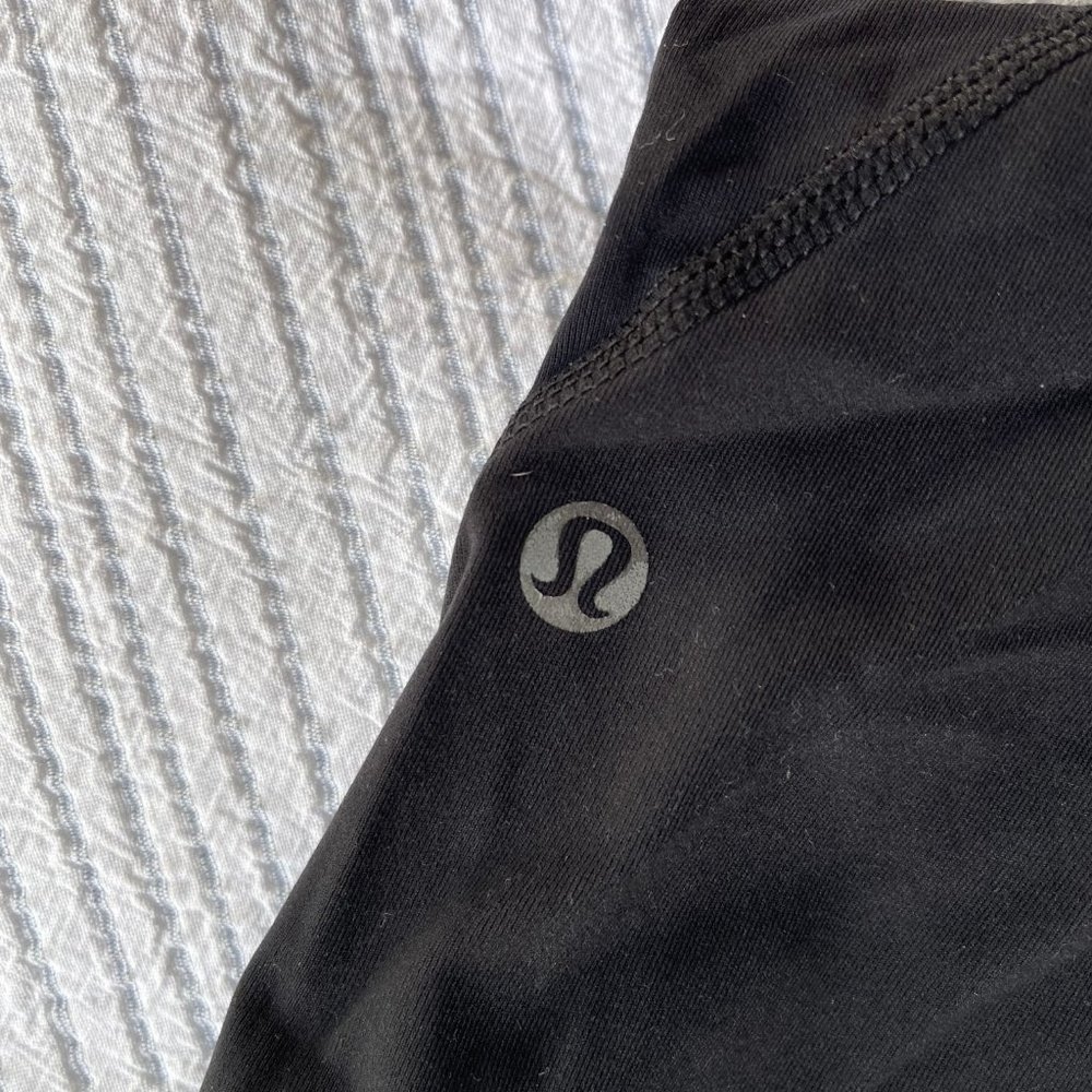 Lululemon Cropped Leggings - Picture 2 of 5